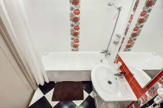 Отель Золотой Шар Тольятти Апартаменты на 70 лет Октября, 49  ОК_1-10