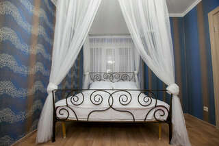 Отель Золотой Шар Тольятти Апартаменты на 70 лет Октября, 49 ОК_2-6