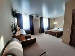 Отель Золотой Шар Тольятти Люкс-2