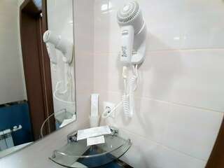 Отель Золотой Шар Тольятти Люкс-5