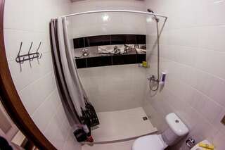 Отель Золотой Шар Тольятти Двухместный номер с 1 кроватью или 2 отдельными кроватями-5