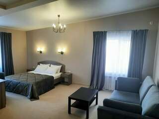 Отель Золотой Шар Тольятти Люкс-2