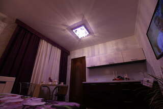 Отель Золотой Шар Тольятти Апартаменты, Революционная 11Б R_2-4