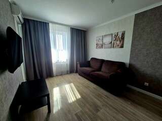 Отель Золотой Шар Тольятти Апартаменты на 70 лет Октября, 49 ОК_5-1